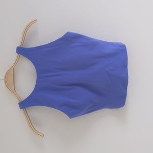 Lululemon built in bra workout top, US 2,   athletic